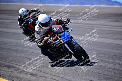 media/Mar-25-2024-Moto Forza (Mon) [[8d4319bd68]]/4-Novice Group/Session 3 (Bowl)/